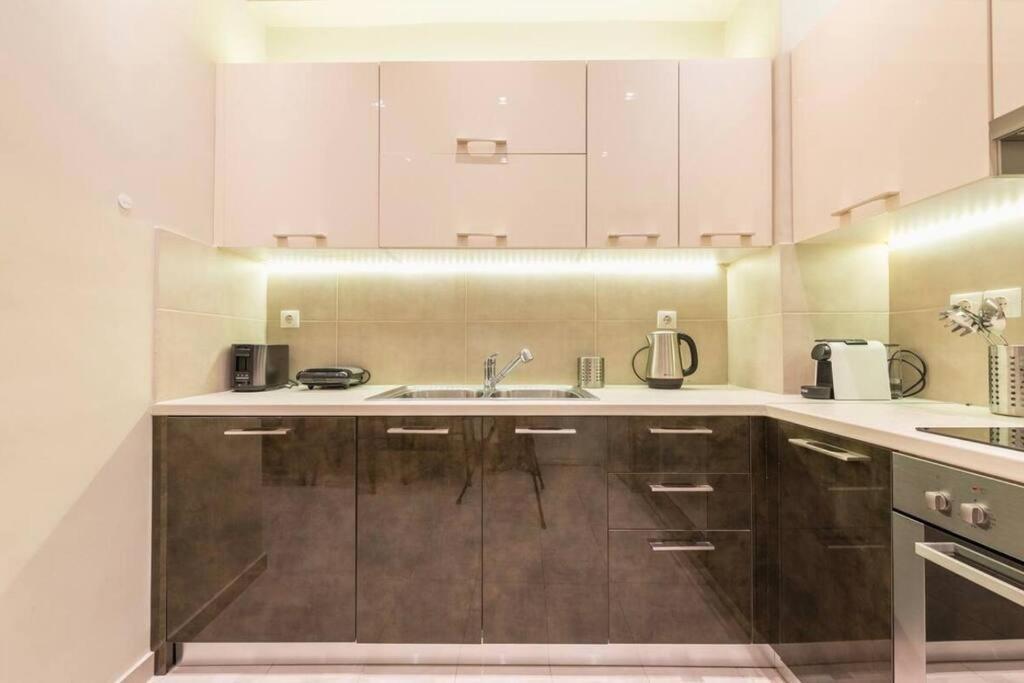 Syntagma H&B Apartment Athén Kültér fotó
