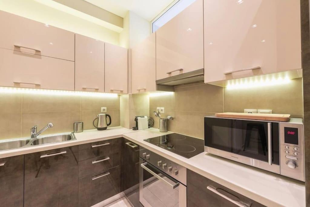 Syntagma H&B Apartment Athén Kültér fotó