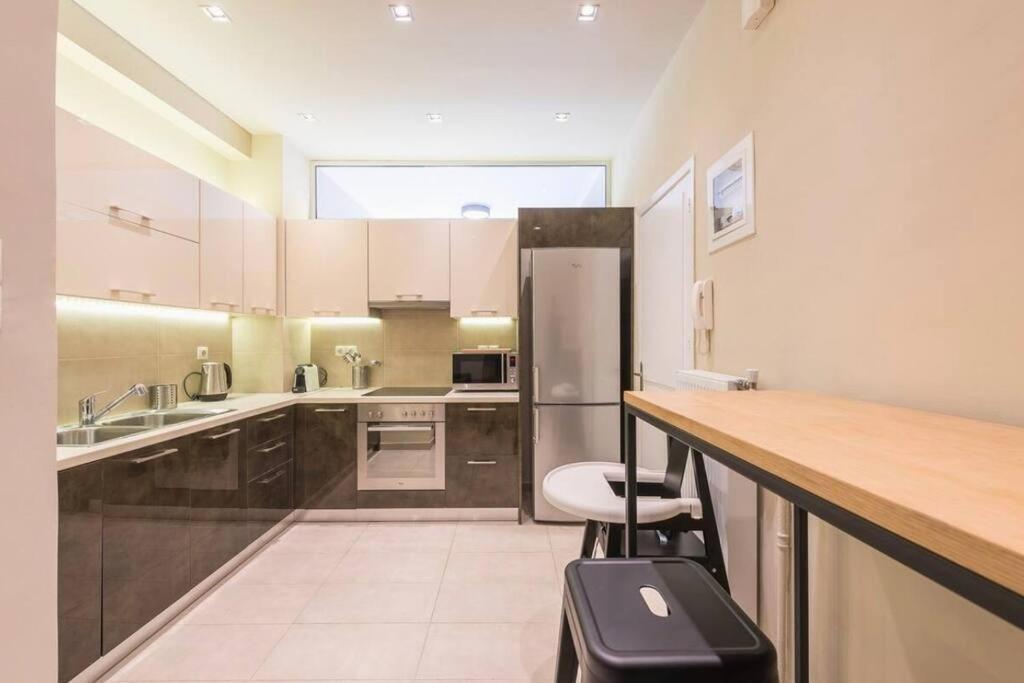 Syntagma H&B Apartment Athén Kültér fotó